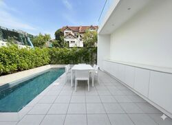 Lowland Road (D19), Terrace #516076361